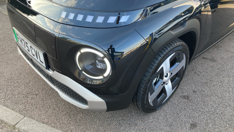 Hyundai INSTER 85kW 02 49kWh 5dr Auto Electric Hatchback